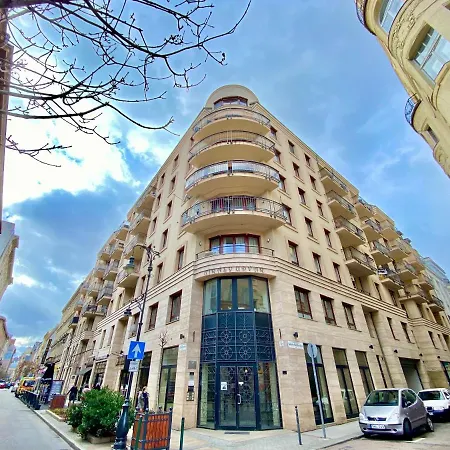 Downtown Vibe-kiraly I Apts W Private Balcony Apartamento Budapest