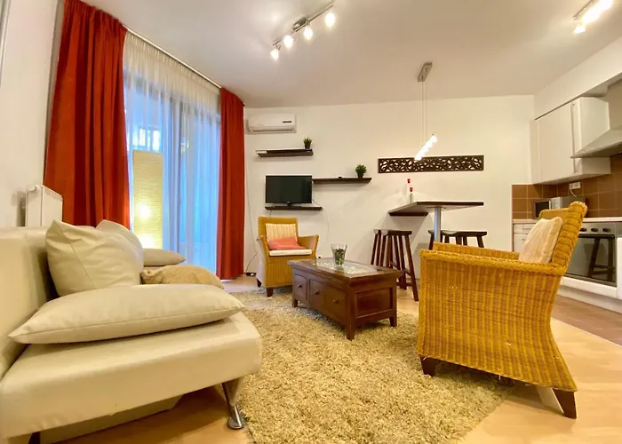 Downtown Vibe Vizz I Apts W Private Balcony Budapeszt