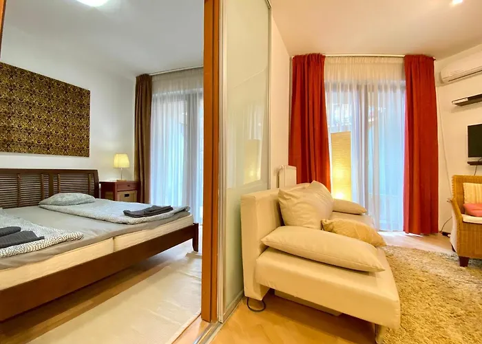 Apartament Downtown Vibe Vizz I Apts W Private Balcony